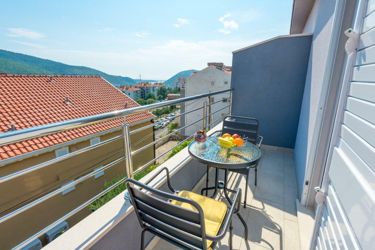 Guesthouse Pezo Mokošica Exterior foto